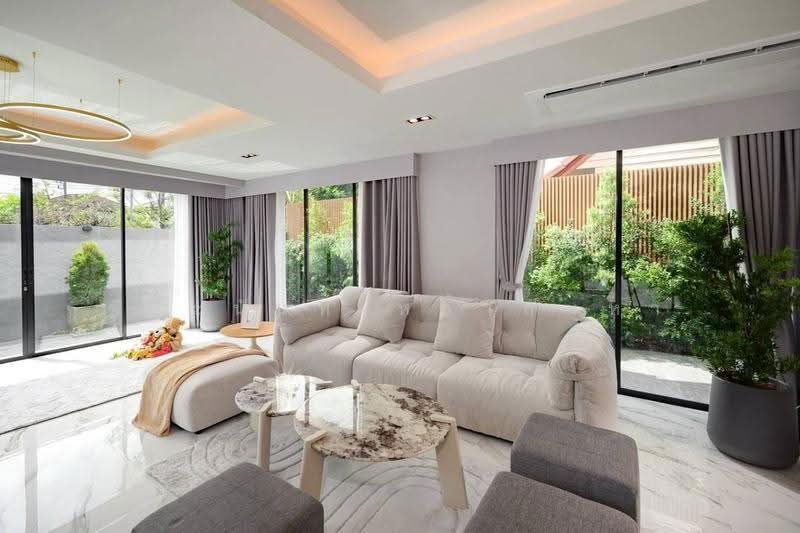For Sale: Modern Style Homse with Private Pool and Mountain Views near Meechok Plaza, Chiang Mai, San Phi Sua, Muang Chiang Mai, Chiang Mai, 4 Bedrooms, 290 sqm, Single Detached House For Sale, by จีระนันท์ หล้ากันหา, 500572747 - DDproperty.com