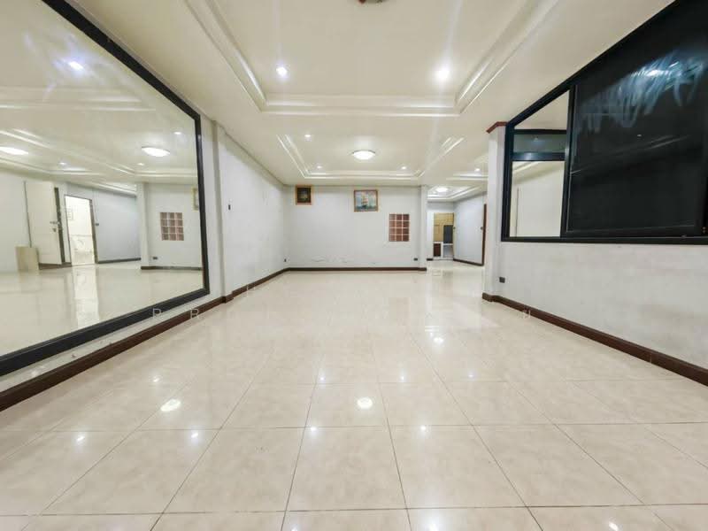 รุ่งเรือง บางนา, Bangkok, Bang Na, Bangkok, 6 Bedrooms, 176 sqm, Townhouse For Sale, by The Best Property ตุ๋ย, 500572754 - DDproperty.com