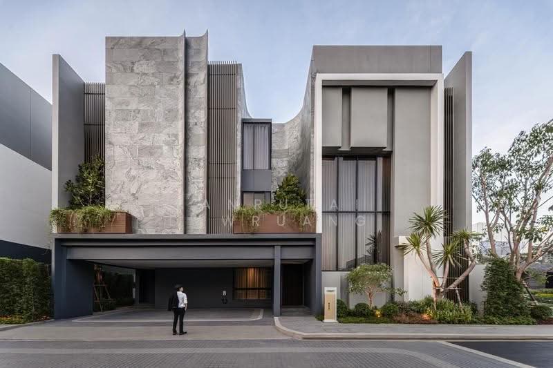 BuGaan Krungthep Kreetha, Bangkok, 109 15 Soi Krungthep Kreetha, Hua Mak, Bang Kapi, Bangkok, 3 Bedrooms, 430 sqm, Single Detached House For Sale, by Kanrutai Dawruang, 500572760 - DDproperty.com