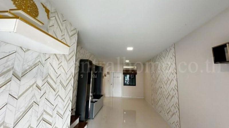 The Thamm Ratchaphruek - Sirindhorn, Nonthaburi, Bang Kruai-Chong Tanom Road, Wat Chalo, Bang Kruai, Nonthaburi, 3 Bedrooms, 108 sqm, Townhouse For Sale, by คุณ ภรณ์ทิพย์ (ปุ๋ย), 500572778 - DDproperty.com