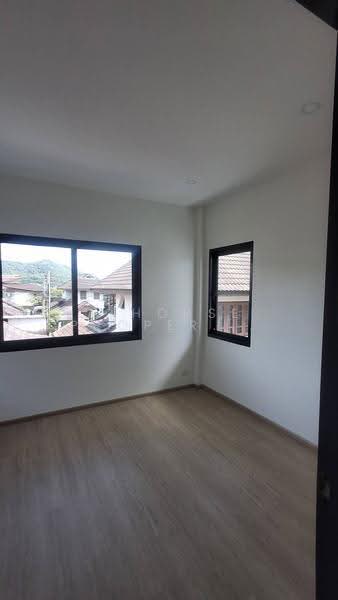 Beautifully renovated, modern detached house in Suk-Kamon Village, Si Racha, Chon Buri (Pattaya), Surasak, Si Racha, Chon Buri (Pattaya), 3 Bedrooms, 216 sqm, Single Detached House For Sale, by A House Property Co.,Ltd., 500572789 - DDproperty.com