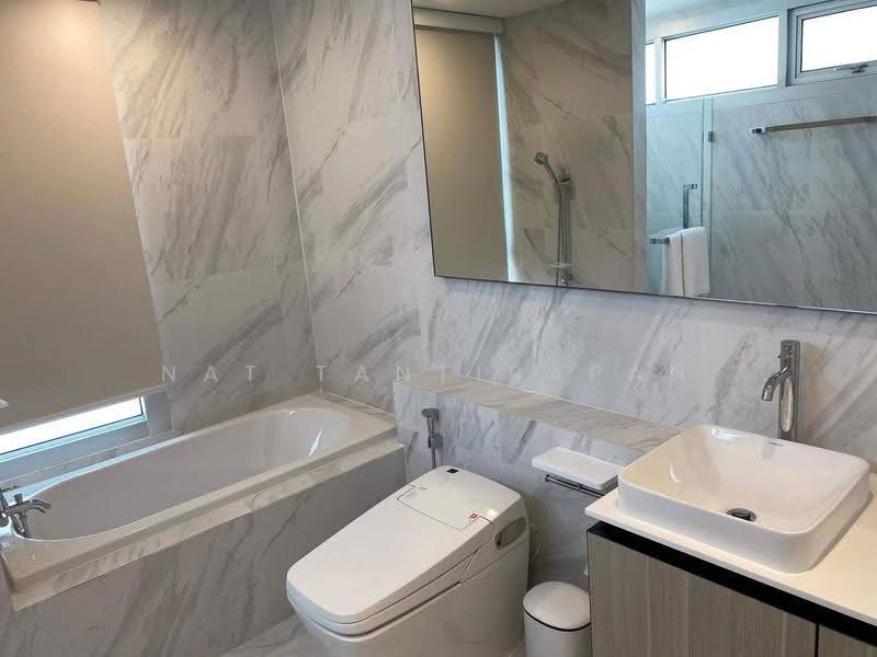 Nusasiri Grand, Bangkok, Soi Sukhumvit 42, Phra Kanong, Khlong Toei, Bangkok, 2 Bedrooms, 130 sqm, Condo For Rent, by Nat Tantirapan, 500572801 - DDproperty.com