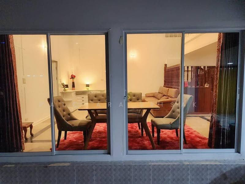 5-BR House, Chon Buri (Pattaya), Nong Pru, Bang Lamung (Pattaya), Chon Buri (Pattaya), 5 Bedrooms, 694 sqm, Single Detached House For Rent, by Patchara Srisak, 500572802 - DDproperty.com
