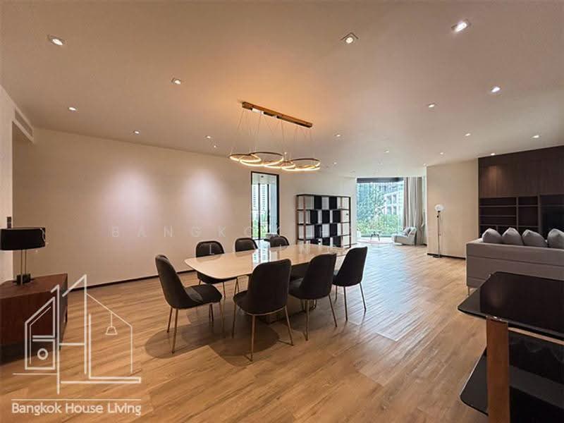 Raveevan Space, Bangkok, Soi Sukhumvit 39, Khlong Tan Nua, Watthana, Bangkok, 3 Bedrooms, 270 sqm, Condo For Rent, by Bangkok House Living, 500572819 - DDproperty.com