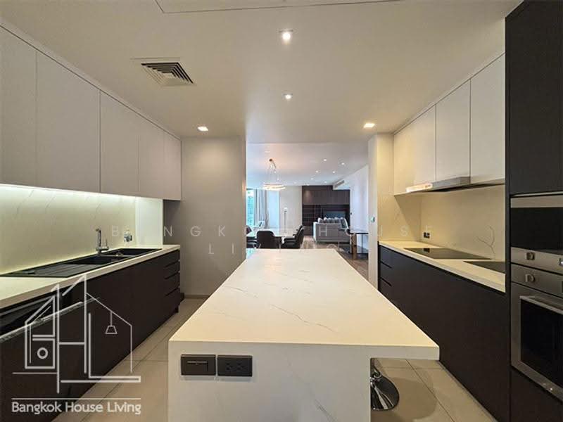 Raveevan Space, Bangkok, Soi Sukhumvit 39, Khlong Tan Nua, Watthana, Bangkok, 3 Bedrooms, 270 sqm, Condo For Rent, by Bangkok House Living, 500572819 - DDproperty.com