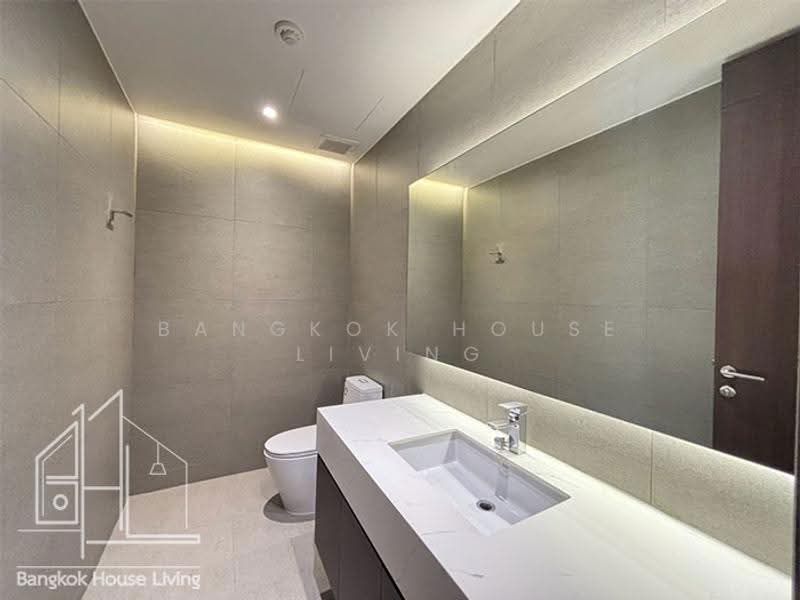 Raveevan Space, Bangkok, Soi Sukhumvit 39, Khlong Tan Nua, Watthana, Bangkok, 3 Bedrooms, 270 sqm, Condo For Rent, by Bangkok House Living, 500572819 - DDproperty.com