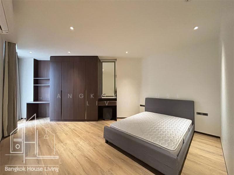 Raveevan Space, Bangkok, Soi Sukhumvit 39, Khlong Tan Nua, Watthana, Bangkok, 3 Bedrooms, 270 sqm, Condo For Rent, by Bangkok House Living, 500572819 - DDproperty.com