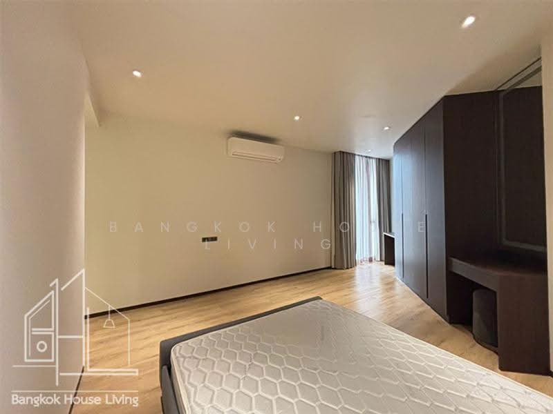 Raveevan Space, Bangkok, Soi Sukhumvit 39, Khlong Tan Nua, Watthana, Bangkok, 3 Bedrooms, 270 sqm, Condo For Rent, by Bangkok House Living, 500572819 - DDproperty.com