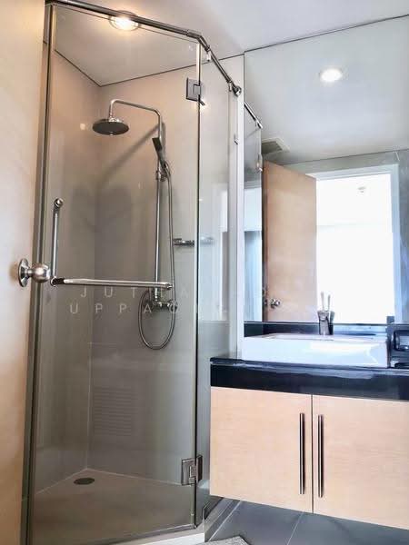 Fullerton Sukhumvit, Bangkok, Sukhumvit Road, Khlong Tan Nua, Watthana, Bangkok, 2 Bedrooms, 100 sqm, Condo For Rent, by Juthabhorn Uppachit (Amy), 500572820 - DDproperty.com