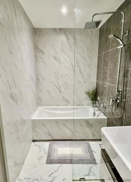 Fynn Asoke, Bangkok, 28 Sukhumvit 10 Alley, Khlong Toei, Bangkok, 1 Bedroom, 37 sqm, Condo For Rent, by Juthabhorn Uppachit (Amy), 500572828 - DDproperty.com