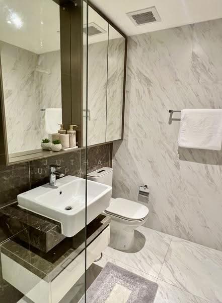Fynn Asoke, Bangkok, 28 Sukhumvit 10 Alley, Khlong Toei, Bangkok, 1 Bedroom, 37 sqm, Condo For Rent, by Juthabhorn Uppachit (Amy), 500572828 - DDproperty.com