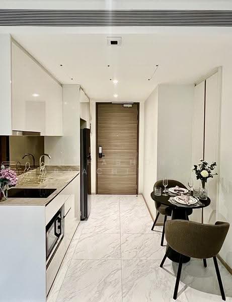 Fynn Asoke, Bangkok, 28 Sukhumvit 10 Alley, Khlong Toei, Bangkok, 1 Bedroom, 37 sqm, Condo For Rent, by Juthabhorn Uppachit (Amy), 500572828 - DDproperty.com