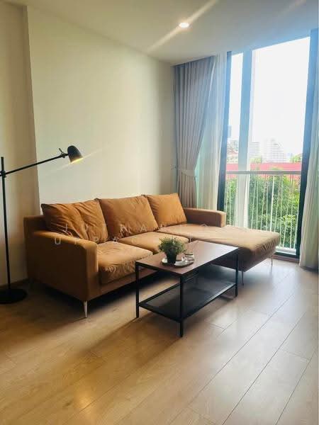 Noble Recole, Bangkok, 77 Soi Sukhumvit 19 Sukhumvit Road, Khlongtoei Nua, Watthana, Bangkok, 2 Bedrooms, 68 sqm, Condo For Rent, by Juthabhorn Uppachit (Amy), 500572848 - DDproperty.com