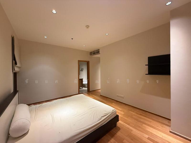 The Emporio Place, Bangkok, 93 Soi Sukhumvit 24, Sukhumvit Road, Khong Tan, Khlong Toei, Bangkok, 2 Bedrooms, 101 sqm, Condo For Sale, by Chaiyos (Honda) Piphatsirikajorn, 500572852 - DDproperty.com