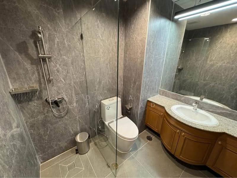 Sathorn Gardens, Bangkok, 39 South Sathorn Road, Thung Maha Mek, Sathon, Bangkok, 3 Bedrooms, 220 sqm, Condo For Rent, by Abdulrahim Hayeduad, 500572860 - DDproperty.com