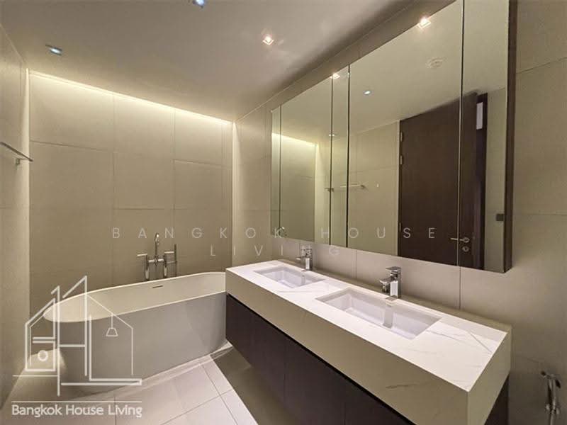 Raveevan Space, Bangkok, Soi Sukhumvit 39, Khlong Tan Nua, Watthana, Bangkok, 3 Bedrooms, 270 sqm, Apartment For Rent, by Bangkok House Living, 500572865 - DDproperty.com