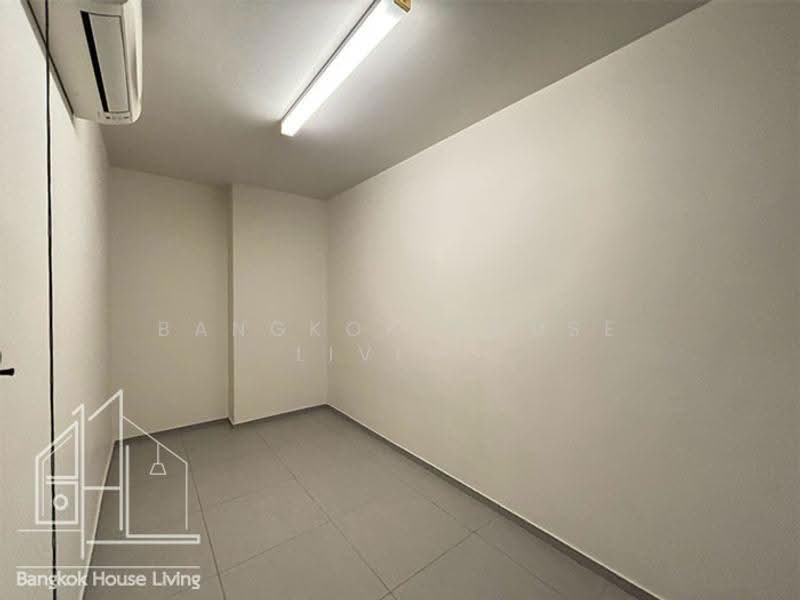 Raveevan Space, Bangkok, Soi Sukhumvit 39, Khlong Tan Nua, Watthana, Bangkok, 3 Bedrooms, 270 sqm, Apartment For Rent, by Bangkok House Living, 500572865 - DDproperty.com