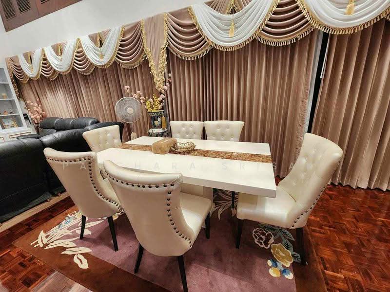 Jomtien Beach Penthouses : จอมเทียน บีช เพ้นเฮ้าส์ คอนโดมิเนียม, ชลบุรี, 344 หาดจอมเทียน 9, หนองปรือ, บางละมุง, ชลบุรี, 120 ตร.ม., คอนโด ให้เช่า, โดย Patchara Srisak, 500572885 - DDproperty.com