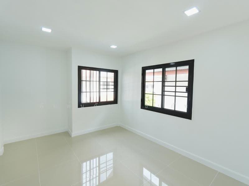 เอื้ออาทร คลอง 3, ปทุมธานี, ถนนเลียบคลองสาม, คลองสาม, คลองหลวง, ปทุมธานี, 78 ตร.ม., ทาวน์เฮ้าส์ ขาย, โดย พิมพ์นภัส ภูธนภัทร, 500572920 - DDproperty.com