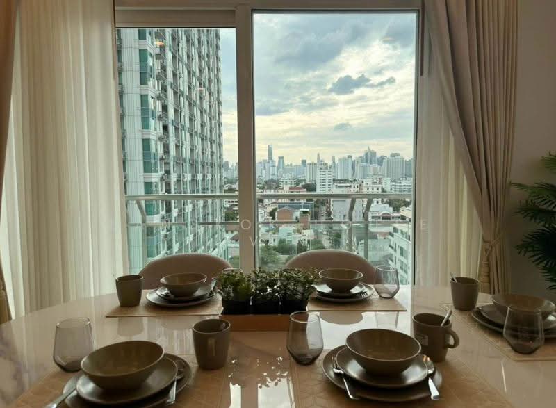 The Height, Bangkok, Soi Sukhumvit 55, Khlong Tan Nua, Watthana, Bangkok, 3 Bedrooms, 165 sqm, Condo For Rent, by Bangkok House Living, 500572938 - DDproperty.com