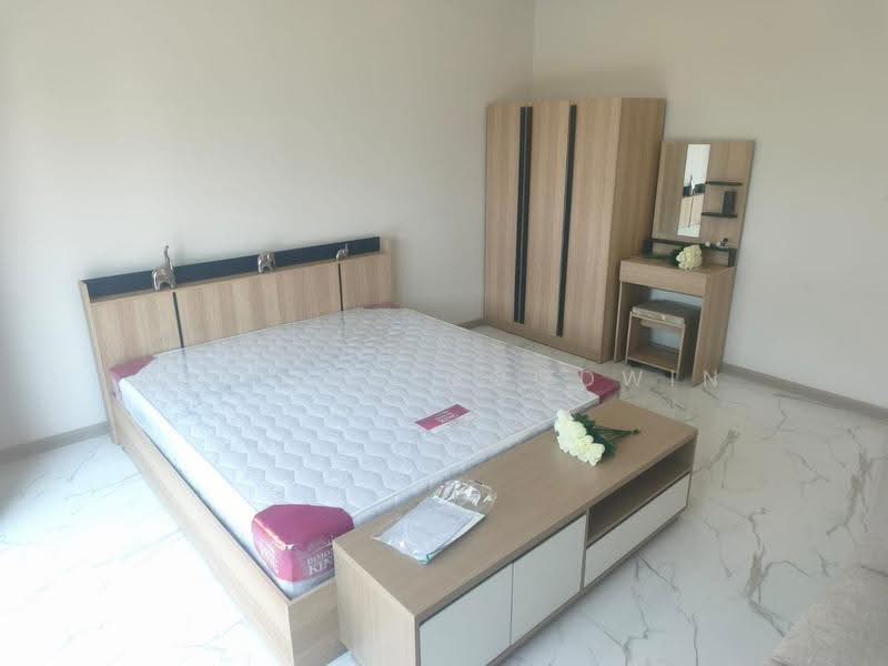 Modern 3-Bedroom House with Balcony and Private Pools in Huai Yai, Pattaya, Chon Buri (Pattaya), Huai Yai, Bang Lamung (Pattaya), Chon Buri (Pattaya), 3 Bedrooms, 140 sqm, Single Detached House For Sale, by Baifern Goodwin, 500572958 - DDproperty.com