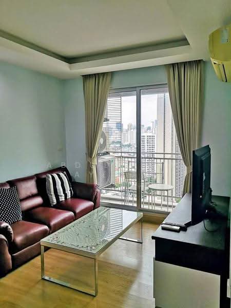 Thru Thonglor, Bangkok, Petchaburi Road, Bang Kapi, Huai Khwang, Bangkok, 2 Bedrooms, 66 sqm, Condo For Rent, by Abdulrahim Hayeduad, 500572967 - DDproperty.com