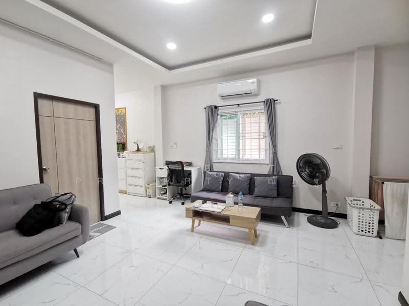 บ้านเดี่ยวลาดกระบัง กรุงเทพมหานคร, กรุงเทพ, ลาดกระบัง, กรุงเทพ, 150 ตร.ม., บ้านเดี่ยว ขาย, โดย The Best Property ณัฏฐ์, 500572985 - DDproperty.com