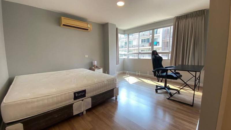 The Clover Thonglor Residence, Bangkok, Soi Sukhumvit 55, Khlong Tan Nua, Watthana, Bangkok, 2 Bedrooms, 71 sqm, Condo For Rent, by Abdulrahim Hayeduad, 500573021 - DDproperty.com