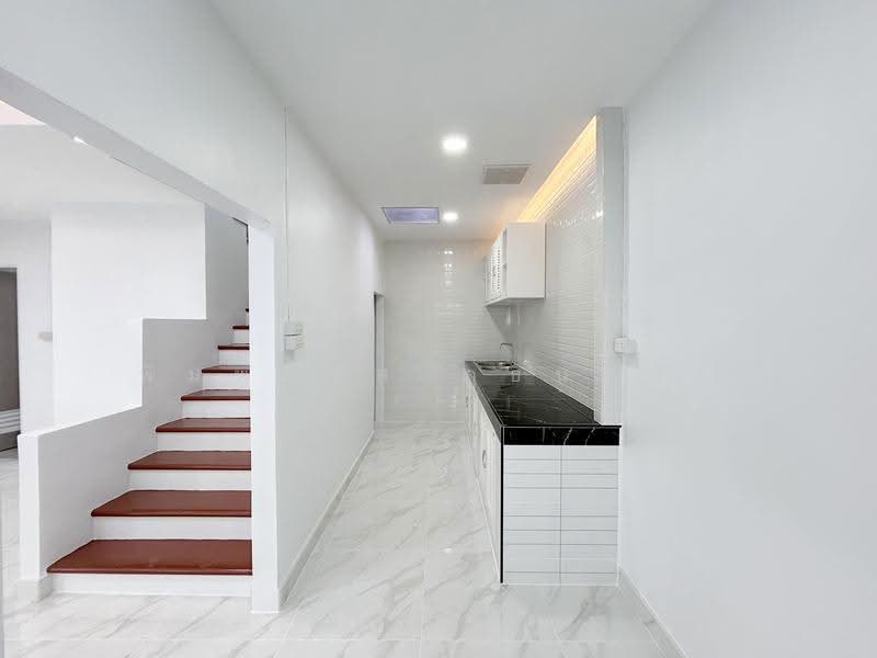 Baan Pruksa 12, Pathum Thani, Khlong Sam, Khlong Luang, Pathum Thani, 3 Bedrooms, 96 sqm, Townhouse For Sale, by พิมพ์นภัส ภูธนภัทร, 500573027 - DDproperty.com