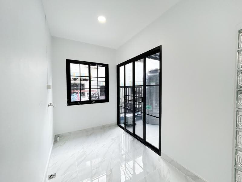 Baan Pruksa 12, Pathum Thani, Khlong Sam, Khlong Luang, Pathum Thani, 3 Bedrooms, 96 sqm, Townhouse For Sale, by พิมพ์นภัส ภูธนภัทร, 500573027 - DDproperty.com