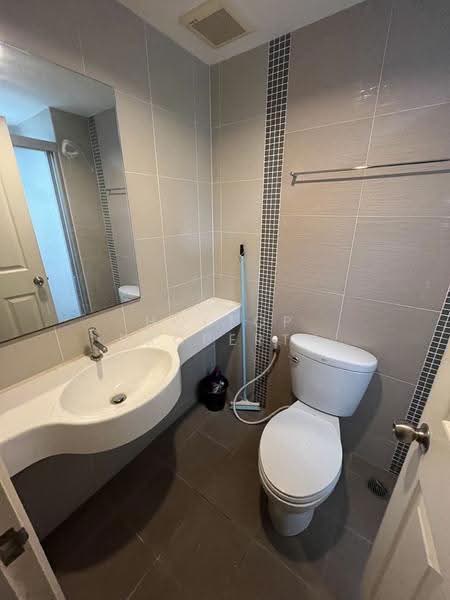 Lumpini Ville Chaeng Watthana-Pak Kret Station Soi Chaeng Watthana-Pak Kret 17, Nonthaburi, Soi Chaeng Watthana-Pak Kret 17, Pak Kret, Nonthaburi, 1 Bedroom, 28 sqm, Condo For Sale, by Holtop Property, 500573056 - DDproperty.com
