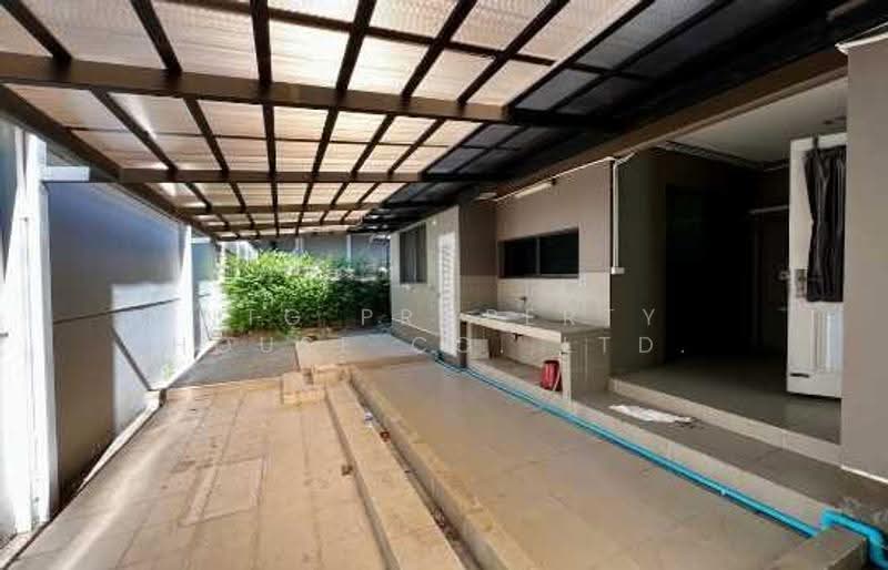 Mantana Lake Watcharapol, Bangkok, Sukhaphiban 5 Road, O-Ngoen, Sai Mai, Bangkok, 4 Bedrooms, 350 sqm, Single Detached House For Rent, by NTG Property House Co.,Ltd., 500573071 - DDproperty.com
