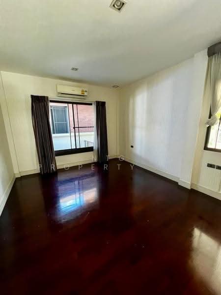 Mantana Lake Watcharapol, Bangkok, Sukhaphiban 5 Road, O-Ngoen, Sai Mai, Bangkok, 4 Bedrooms, 350 sqm, Single Detached House For Rent, by NTG Property House Co.,Ltd., 500573071 - DDproperty.com
