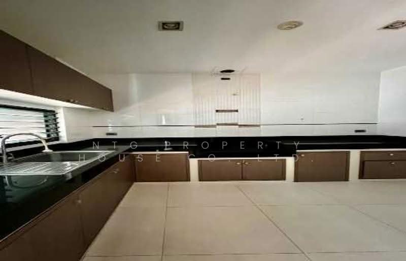 Mantana Lake Watcharapol, Bangkok, Sukhaphiban 5 Road, O-Ngoen, Sai Mai, Bangkok, 4 Bedrooms, 350 sqm, Single Detached House For Rent, by NTG Property House Co.,Ltd., 500573071 - DDproperty.com