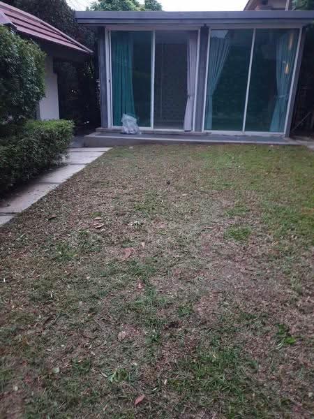 Mantana Lake Watcharapol, Bangkok, Sukhaphiban 5 Road, O-Ngoen, Sai Mai, Bangkok, 4 Bedrooms, 350 sqm, Single Detached House For Rent, by NTG Property House Co.,Ltd., 500573071 - DDproperty.com
