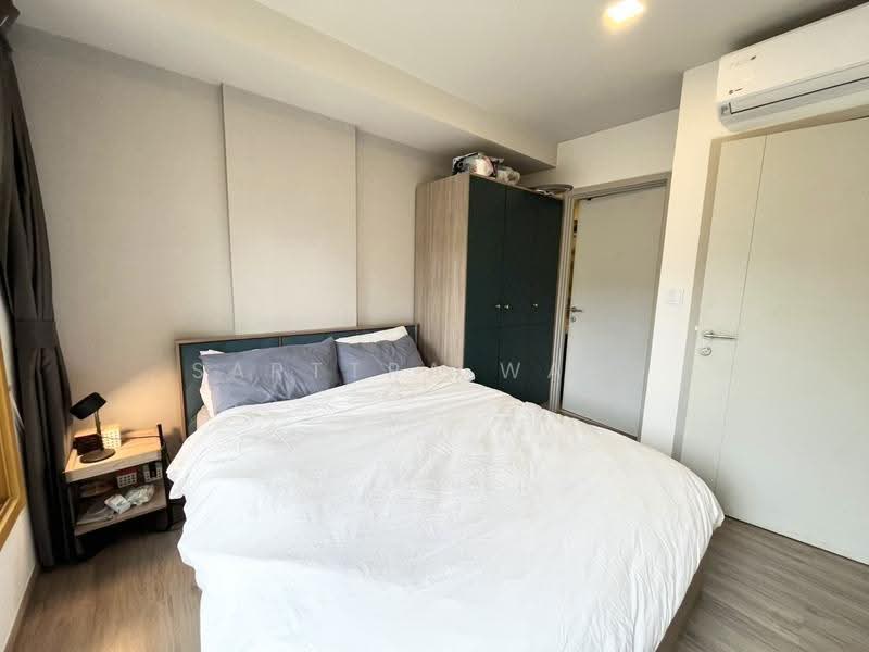 The Base Sukhumvit 50, Bangkok, Soi Roem Charoen 1, Sukhumvit 50 Road, Phra Kanong, Khlong Toei, Bangkok, 1 Bedroom, 35 sqm, Condo For Rent, by Sarttra Wang, 500573121 - DDproperty.com