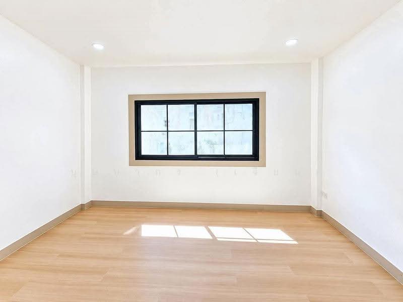 Nakhonthong Park Ville 3, Nonthaburi, Lahan, Bang Bua Thong, Nonthaburi, 2 Bedrooms, 100 sqm, Townhouse For Sale, by บุษบากร (เจี๊ยบ), 500573191 - DDproperty.com