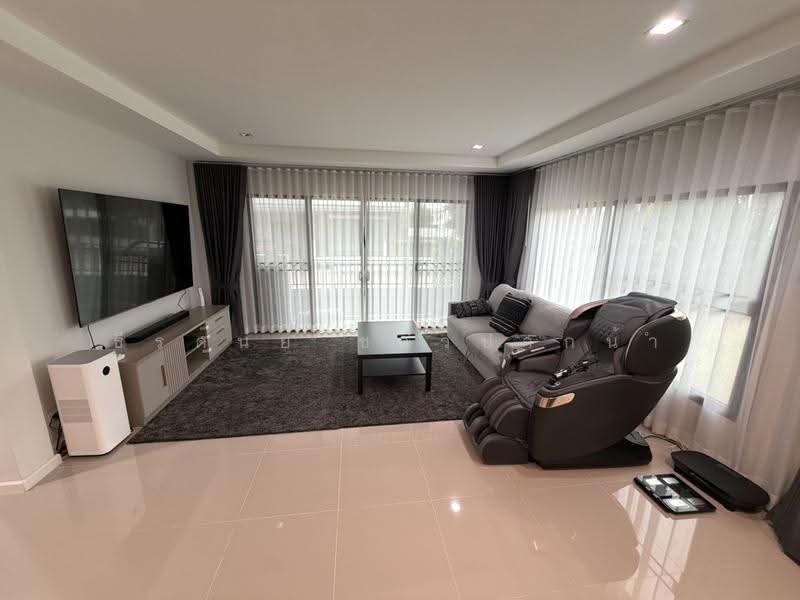 Casa Ville Wongwaen-Chatuchot, Bangkok, Wongsakorn 1 Road, Sam Wa Tawan Tok, Khlong Sam Wa, Bangkok, 4 Bedrooms, 245 sqm, Single Detached House For Sale, by ธีรดนย์ ชาวปากน้ำ, 500573228 - DDproperty.com