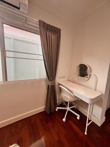 Grand Bangkok Boulevard Rama 9 - Srinakarindra, Bangkok, Krungthep Kritha 17 Alley, Thap Chang, Saphan Sung, Bangkok, 4 Bedrooms, 300 sqm, Single Detached House For Rent, by Charinthip Phungalong, 500573233 - DDproperty.com