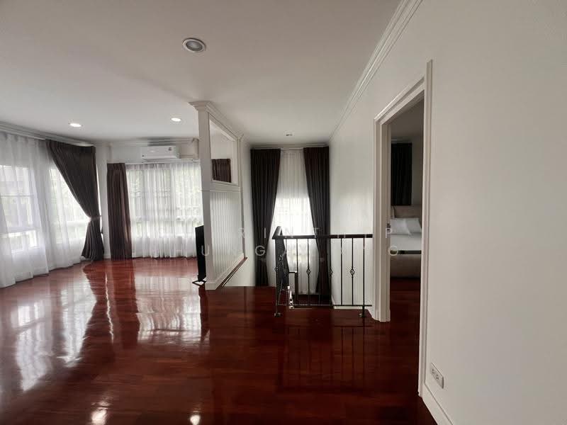 Grand Bangkok Boulevard Rama 9 - Srinakarindra, Bangkok, Krungthep Kritha 17 Alley, Thap Chang, Saphan Sung, Bangkok, 4 Bedrooms, 300 sqm, Single Detached House For Rent, by Charinthip Phungalong, 500573233 - DDproperty.com