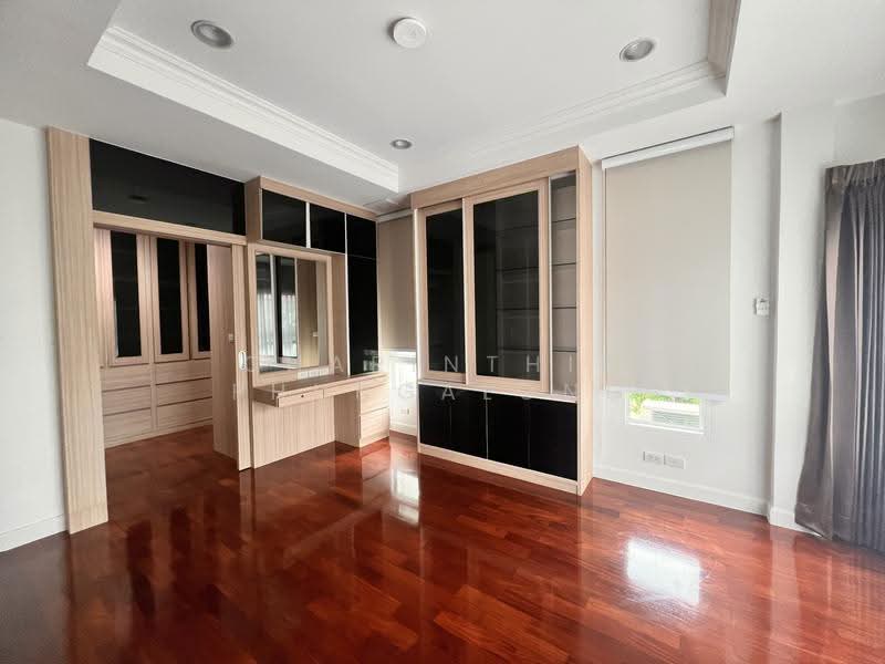 Grand Bangkok Boulevard Rama 9 - Srinakarindra, Bangkok, Krungthep Kritha 17 Alley, Thap Chang, Saphan Sung, Bangkok, 4 Bedrooms, 300 sqm, Single Detached House For Rent, by Charinthip Phungalong, 500573233 - DDproperty.com