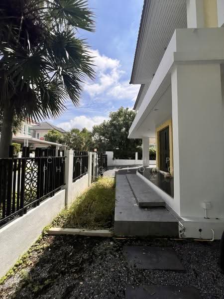 Grand Bangkok Boulevard Rama 9 - Srinakarindra, Bangkok, Krungthep Kritha 17 Alley, Thap Chang, Saphan Sung, Bangkok, 4 Bedrooms, 300 sqm, Single Detached House For Rent, by Charinthip Phungalong, 500573233 - DDproperty.com