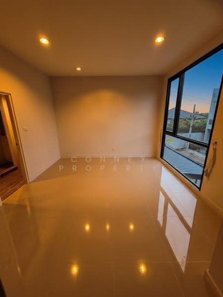 Mono Ekkachai-Rama 2, Samut Sakhon, 69 Moo 3, Bang Nam Chut, Muang Samut Sakhon, Samut Sakhon, 4 Bedrooms, 123 sqm, Townhouse For Sale, by Connex Property, 500573238 - DDproperty.com