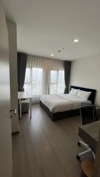 The Base Phetchaburi-Thonglor, Bangkok, Phetchaburi Rd, Bang Kapi, Huai Khwang, Bangkok, 2 Bedrooms, 61 sqm, Condo For Rent, by Rattanaporn Khamlit, 500573250 - DDproperty.com