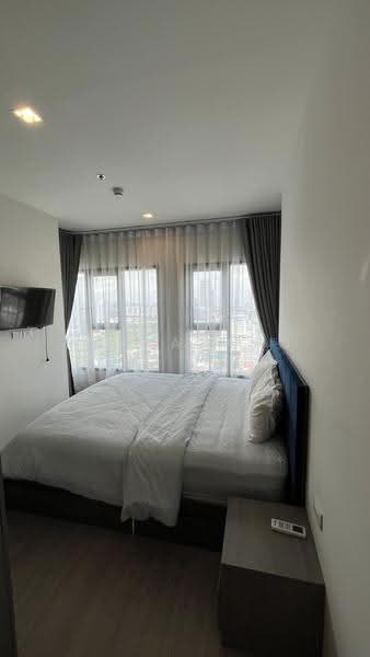 The Base Phetchaburi-Thonglor, Bangkok, Phetchaburi Rd, Bang Kapi, Huai Khwang, Bangkok, 2 Bedrooms, 61 sqm, Condo For Rent, by Rattanaporn Khamlit, 500573250 - DDproperty.com