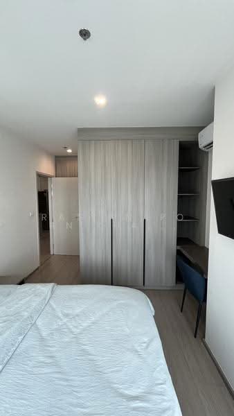 The Base Phetchaburi-Thonglor, Bangkok, Phetchaburi Rd, Bang Kapi, Huai Khwang, Bangkok, 2 Bedrooms, 61 sqm, Condo For Rent, by Rattanaporn Khamlit, 500573250 - DDproperty.com