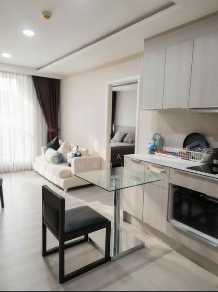 Vtara Sukhumvit 36, Bangkok, 118 Soi Saen Sabai, Phra Kanong, Khlong Toei, Bangkok, 2 Bedrooms, 57 sqm, Condo For Rent, by Rattanaporn Khamlit, 500573253 - DDproperty.com