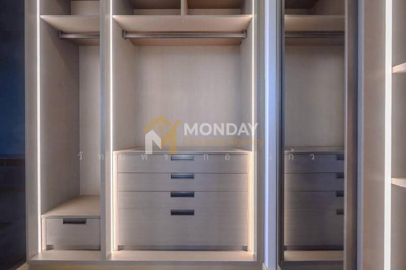 The Monument Thonglor, Bangkok, 998 Thonglor Road, Khlong Tan Nua, Watthana, Bangkok, 2 Bedrooms, 125 sqm, Condo For Sale, by วัทนพร กองแก้ว, 500573261 - DDproperty.com