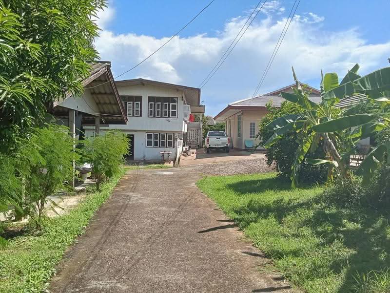 HousesPrae, Phrae, ถนนยันตรกิจโกศล, Don Mun, Sung Men, Phrae, 4 Bedrooms, 250 sqm, Single Detached House For Sale, by พงศ์สุธี เหลืองเสรี, 500573284 - DDproperty.com