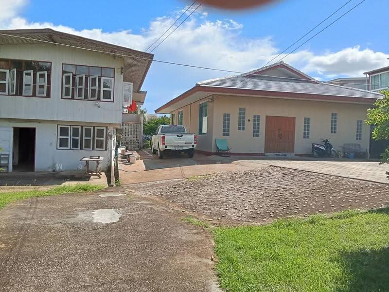 HousesPrae, Phrae, ถนนยันตรกิจโกศล, Don Mun, Sung Men, Phrae, 4 Bedrooms, 250 sqm, Single Detached House For Sale, by พงศ์สุธี เหลืองเสรี, 500573284 - DDproperty.com